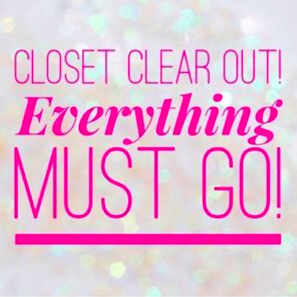 HUGE SALE ON EVERY ITEM. Great bundle deals. WILL TAKE OFFERS🌟✨